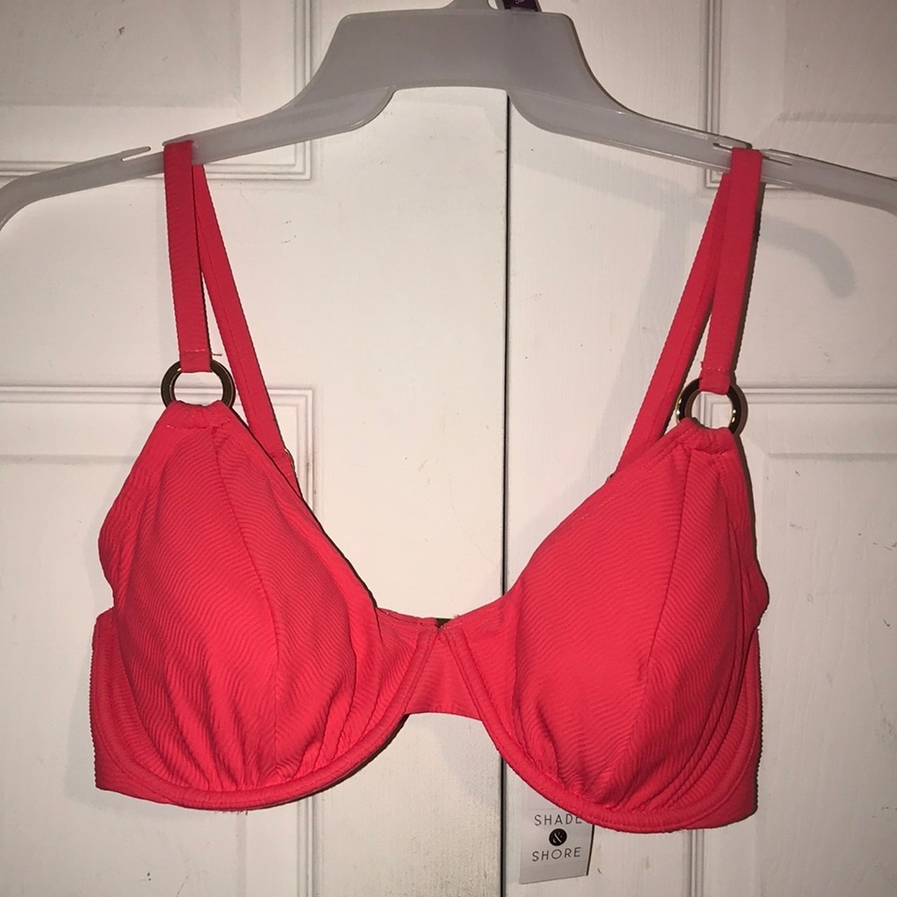 NWT Shade & Shore Textured Bikini Top